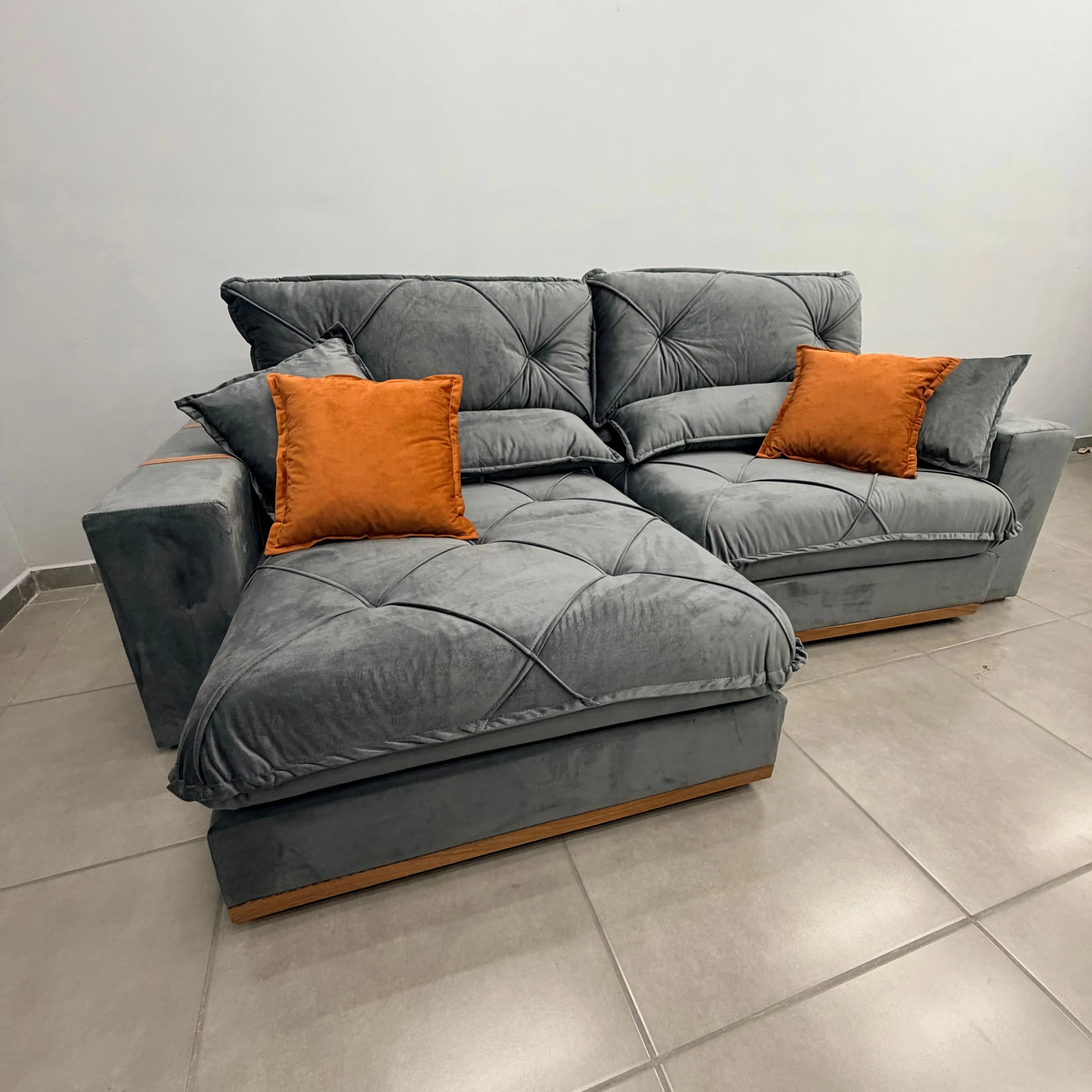 Sofá Gran Best em Veludo 4 Lugares Retrátil e Reclinável 250cm Aifos - Imagem 5