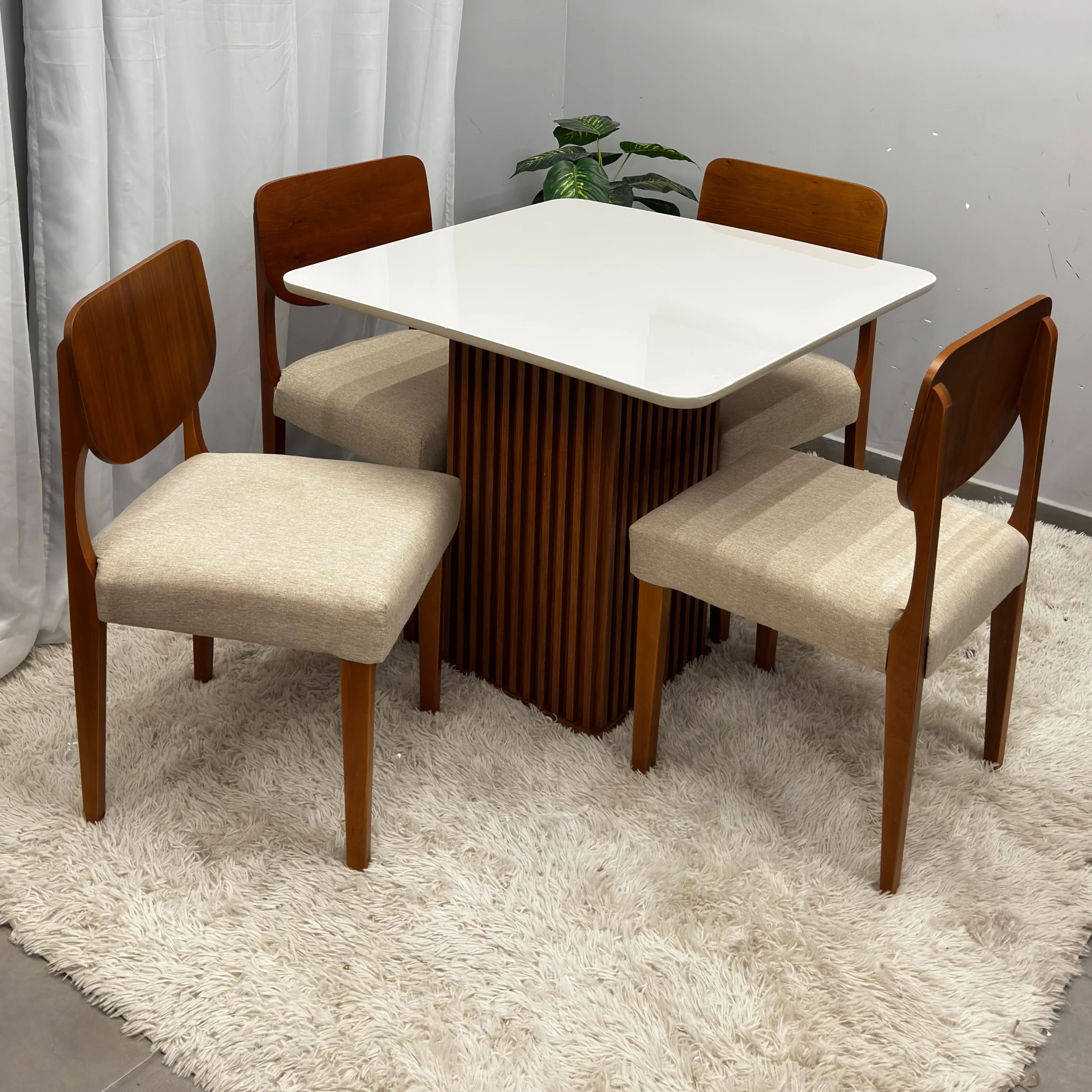 Mesa de Jantar Riviera 90x90cm com 4 Cadeiras Barcelona em Linho Madeira Lj Móveis - Imagem 3