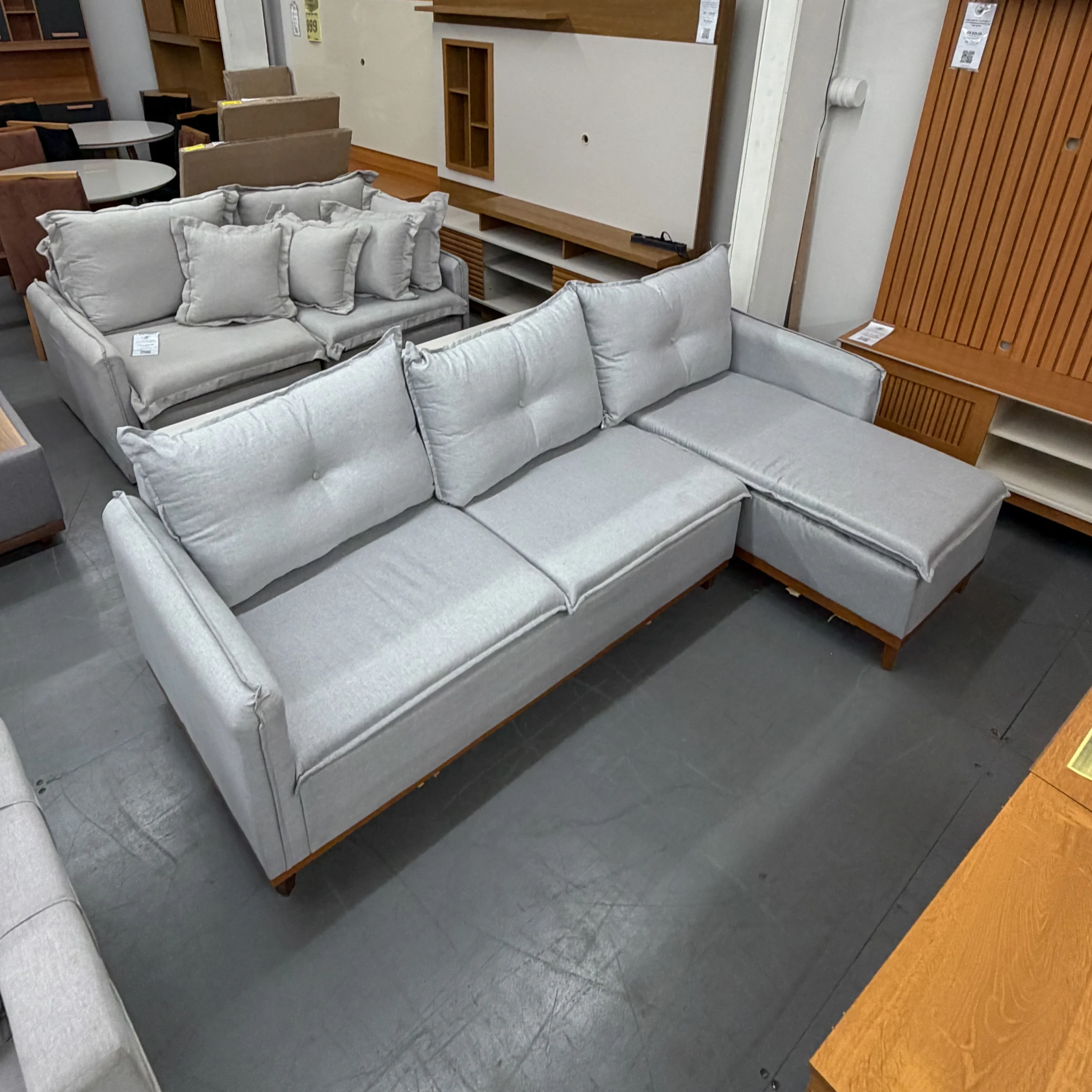Sofá Orlando 4 Lugares com Chaise Tecido Linho 240cm Boareto - Imagem 4