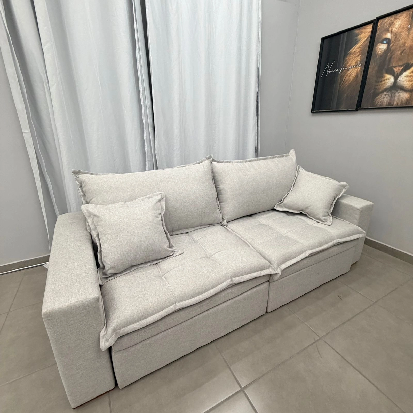 Sofá Cama com Baú Messina em Linho 4 Lugares Retrátil e Reclinável 230cm Luxury - Imagem 5